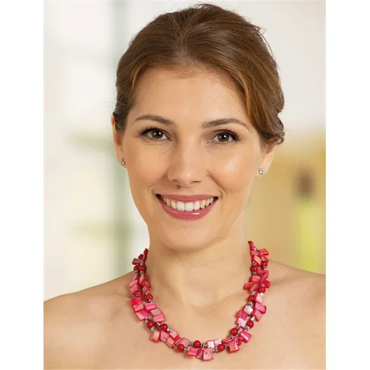 Red pearl necklace