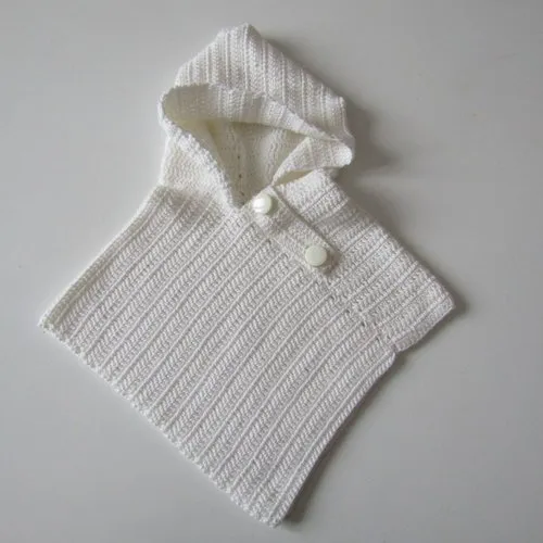 Poncho bébé prématuré au crochet