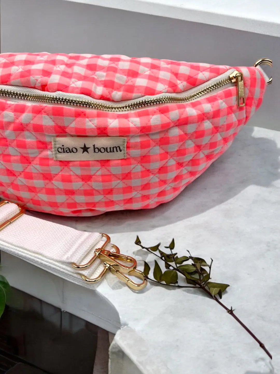 Sac banane coton matelassé vichy rose et creme